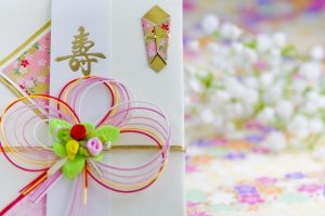 結婚祝い 何に 使う