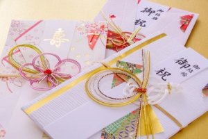 結婚祝い 身内 相場