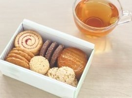 お菓子の詰め合わせ