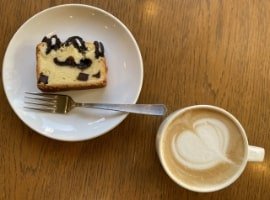 コーヒーとケーキ